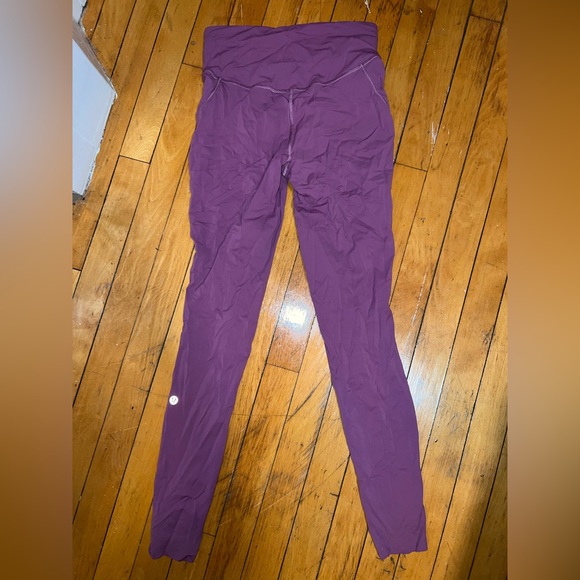 Lululemon Base Pace High-Rise Tight 28” Size 6 Vintage Plum - Picture 4 of 4